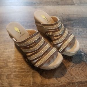 Wedge sandals